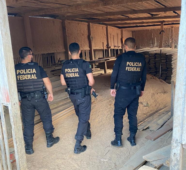 Operação da PF combate crimes ambientais no Acre