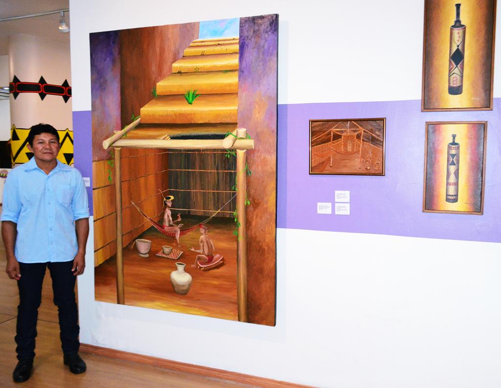 Artista indígena realiza exposição em centro cultural no Rio de Janeiro