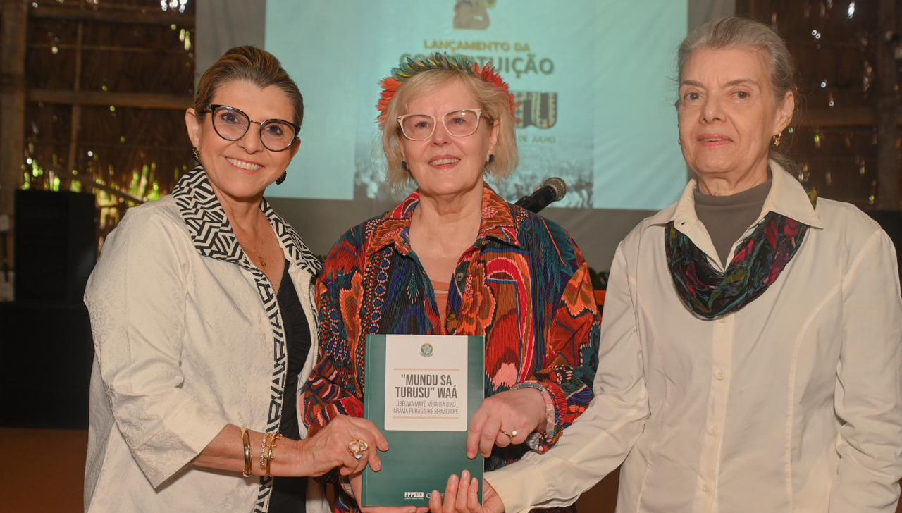 Constituição Federal é traduzida pela primeira vez aos povos indígenas