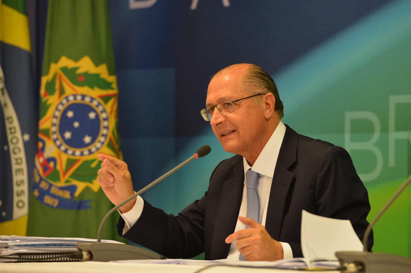 Vice-presidente, Geraldo Alckmin assina contrato de gestão do novo CBA em Manaus 