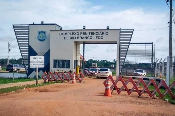 Após 24 horas, rebelião no Acre termina com cinco pessoas mortas