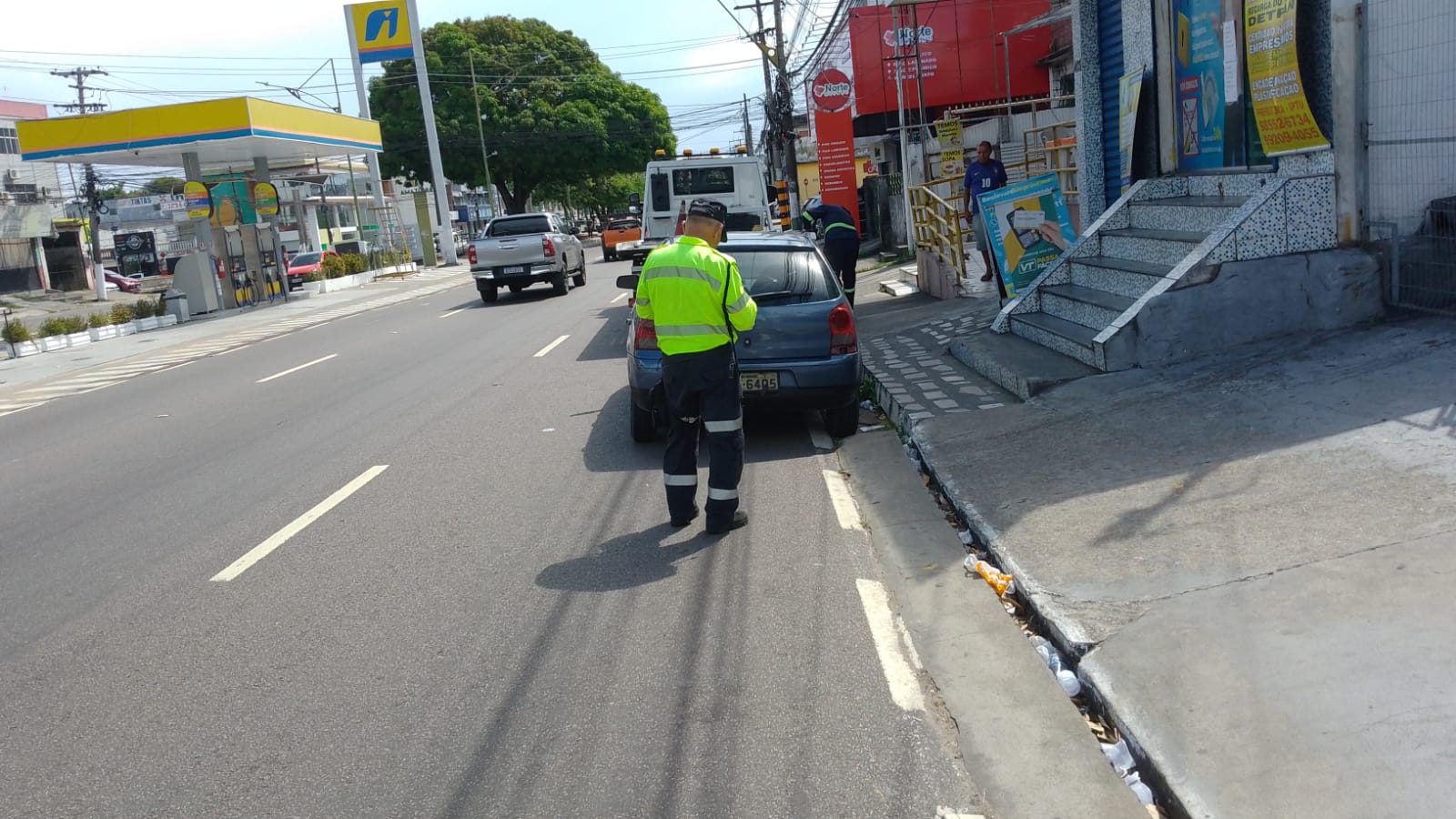Prefeitura de Manaus fiscaliza estacionamentos irregulares