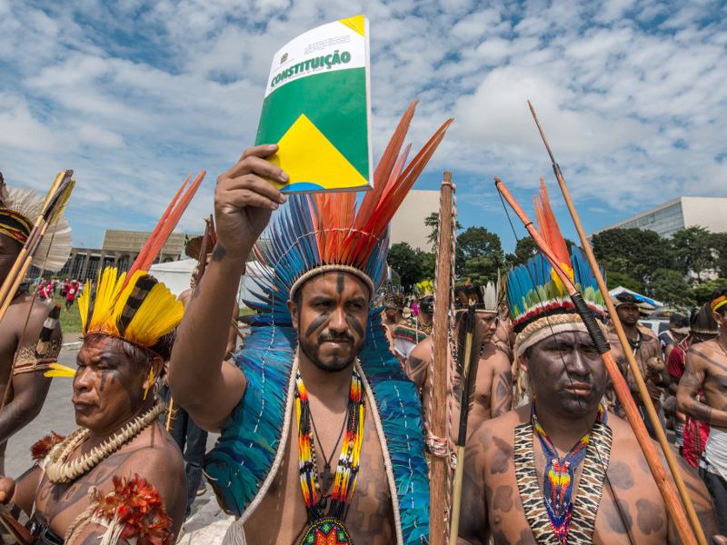 EDITORIAL – Reféns de um país dividido, os amazônidas esperam ações concretas da Cúpula, por Paula Litaiff