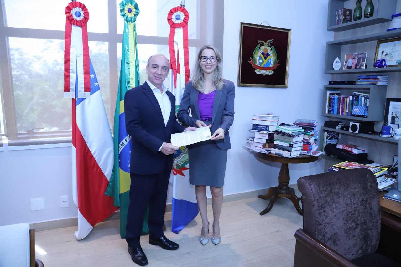 TCE-AM e TCU renovam acordo para ações de controle externo