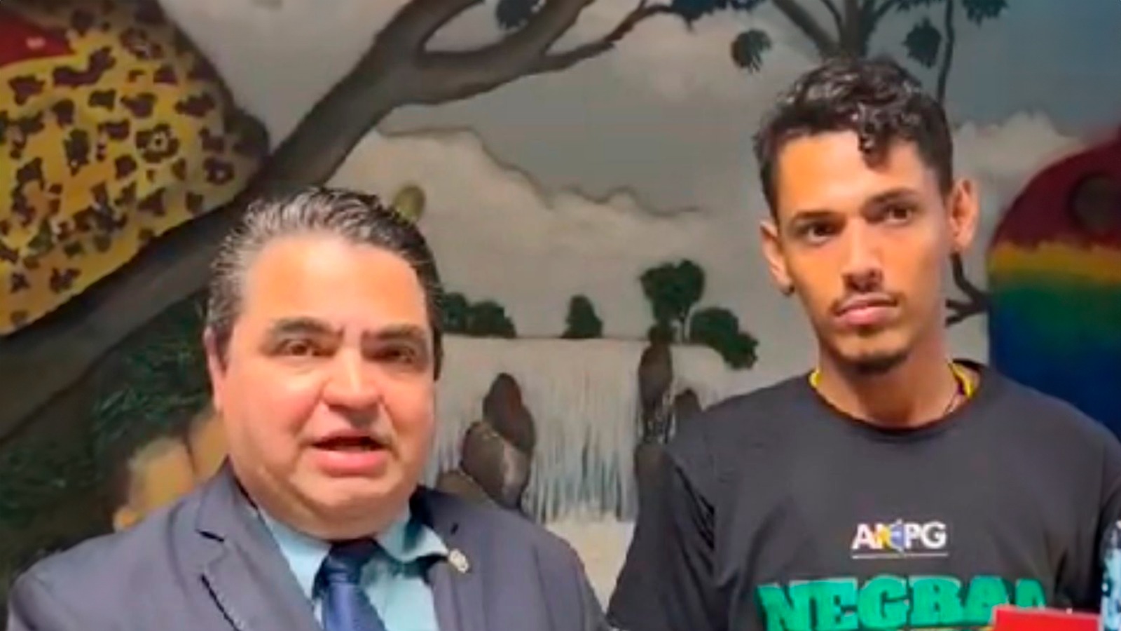 Estudante da Ufam preso em protesto se pronuncia ao lado de reitor: ‘A democracia deve ser respeitada’