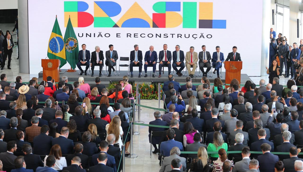 Governador do Amazonas afirma que o turismo na região segue fortalecido