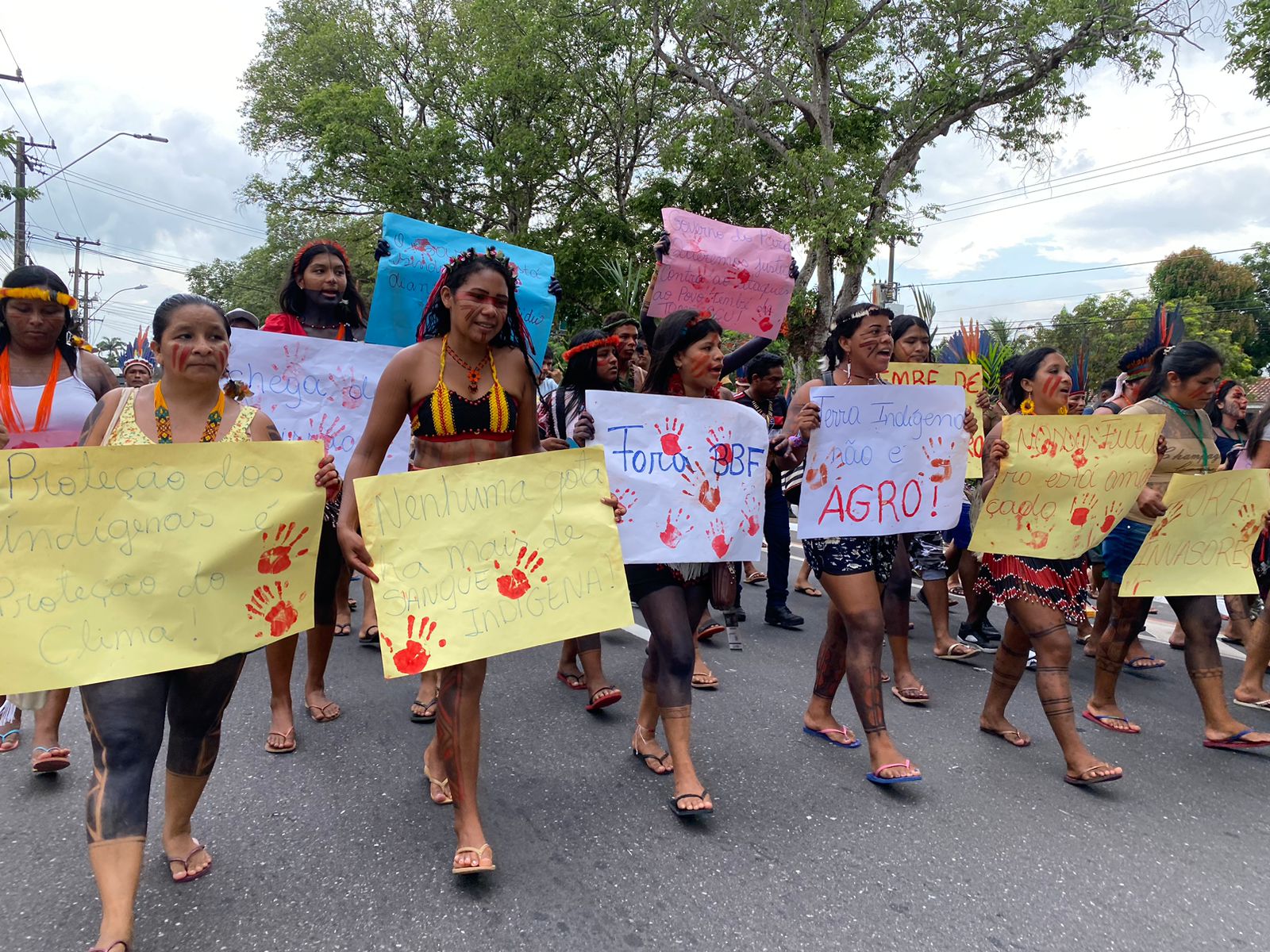 Indígenas protestam em Belém após ataques no interior do Pará