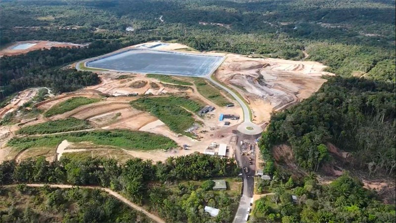 Lixeira em Área de Proteção ameaça igarapés e meio ambiente de Manaus