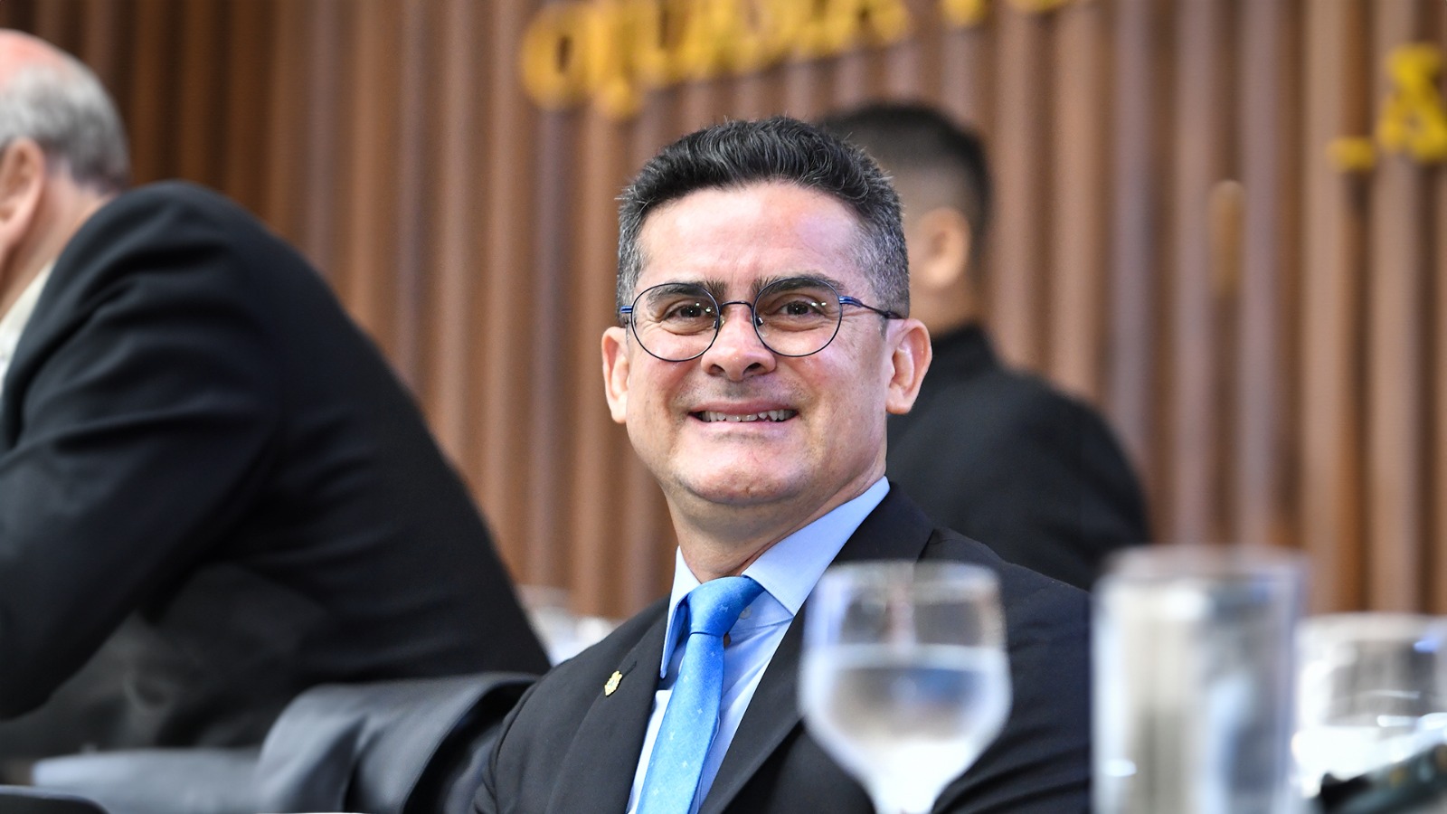 Eleições 2024: prefeito de Manaus amplia vantagem sobre segundo colocado