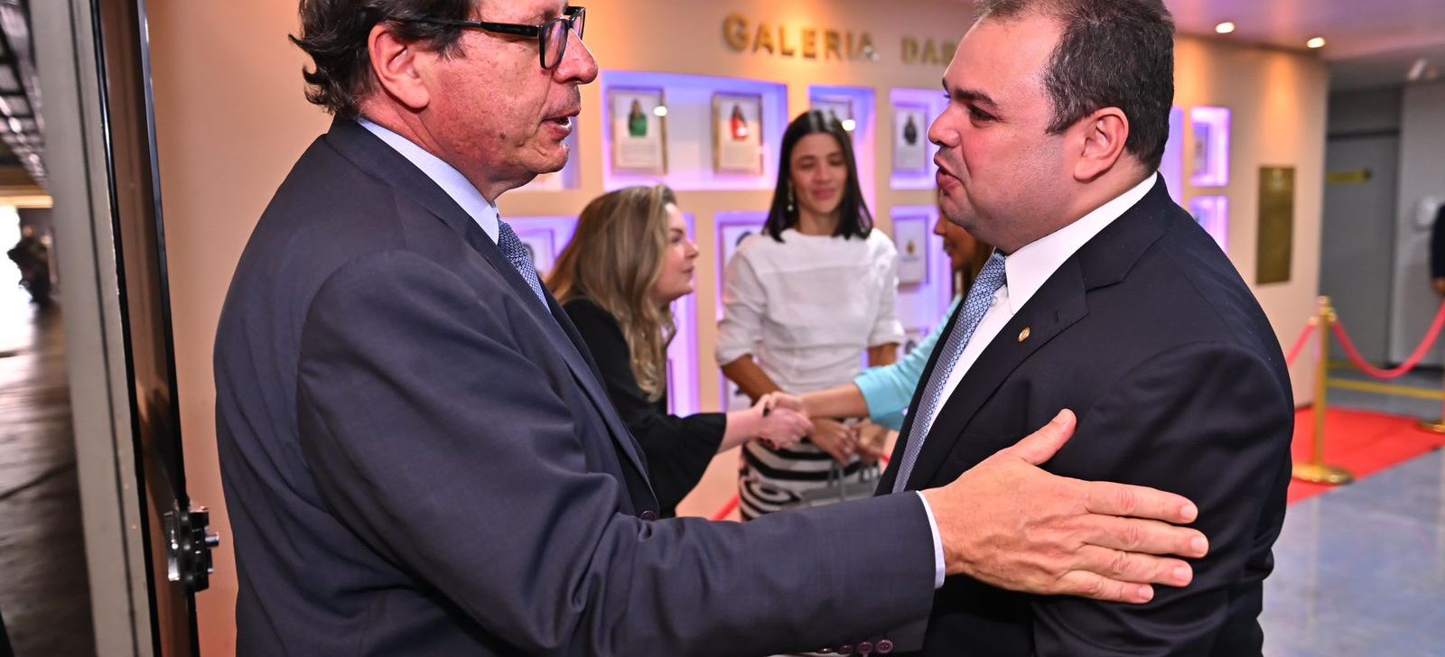 Corregedor nacional de Justiça estreita laços entre Judiciário e Legislativo do AM