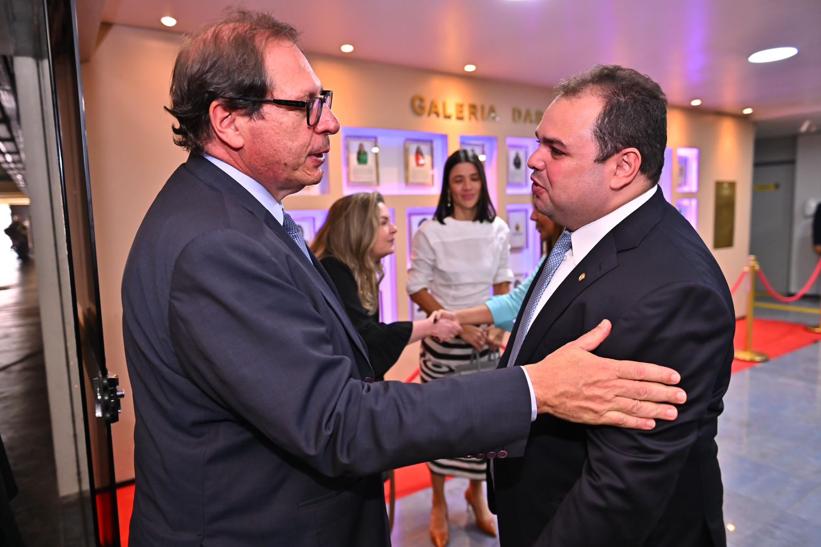 Corregedor nacional de Justiça estreita laços entre Judiciário e Legislativo do AM