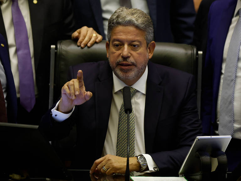 Arthur Lira convoca presença maciça de deputados para acelerar votação