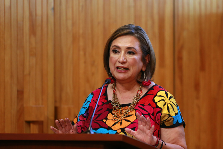 No México, oposição escolhe senadora indígena como candidata à Presidência