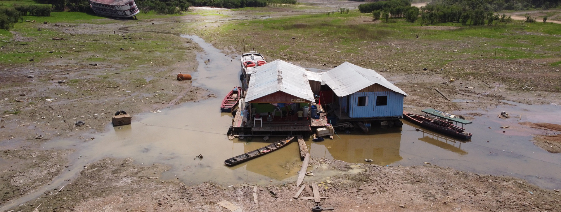 Manaus entra em situação de emergência por seca histórica do Rio Negro