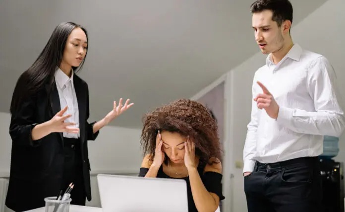 TCE-AM promove palestras para promover a prevenção e combate ao assédio no ambiente de trabalho