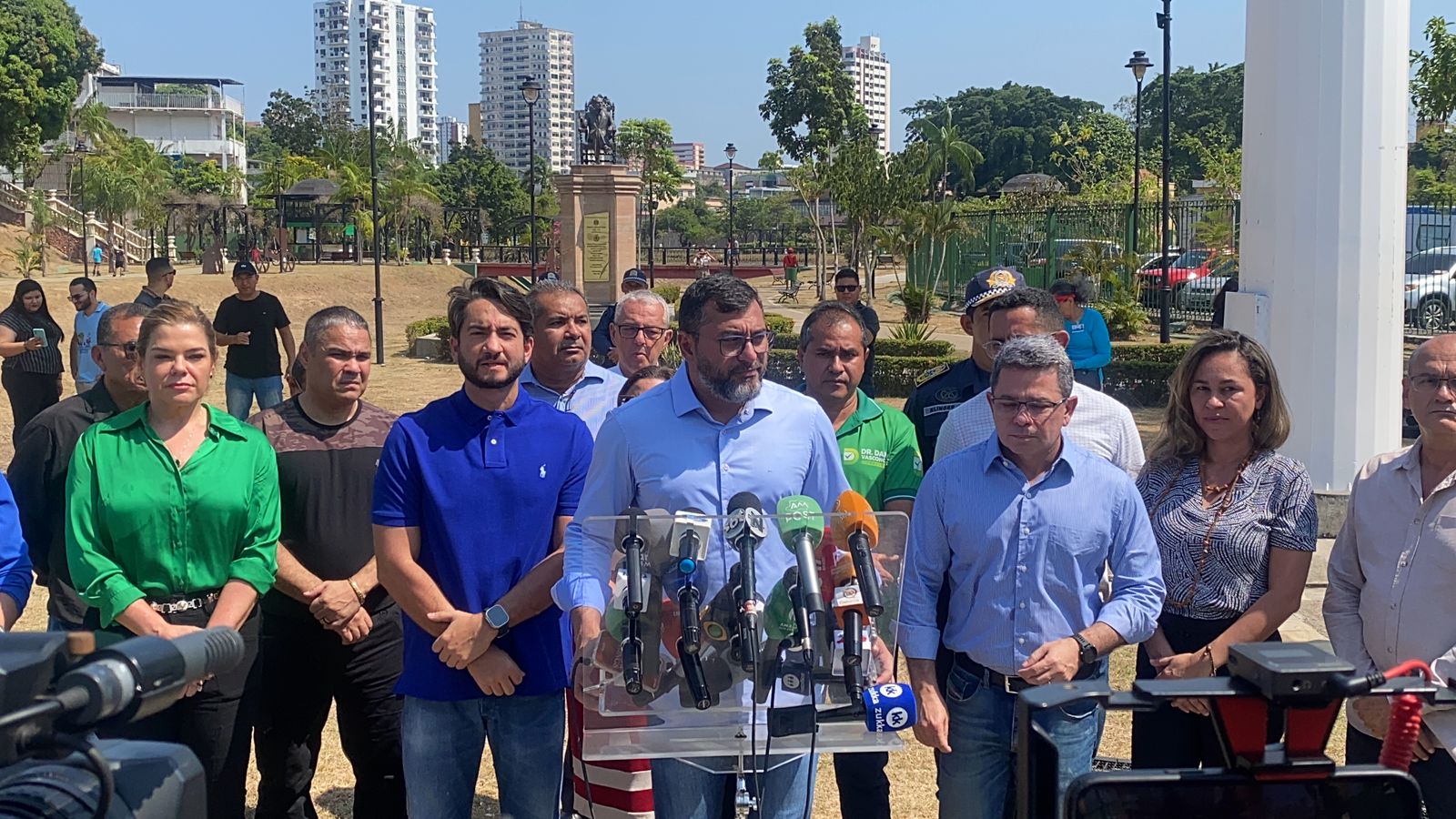 Revitalização de parque no Centro de Manaus promove segurança na região, diz governador do AM