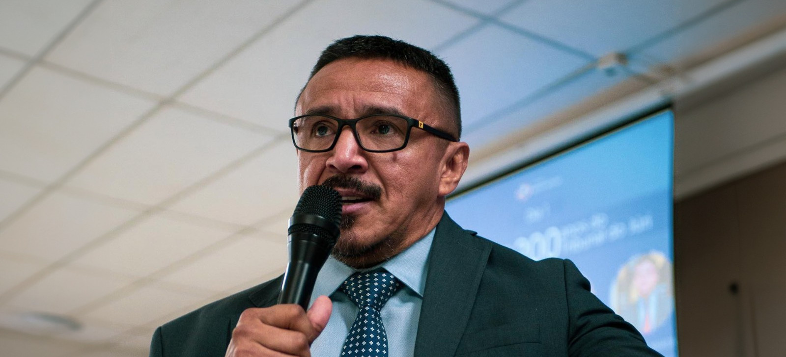 CNMP afasta promotor do Amazonas que associou advogada à cadela