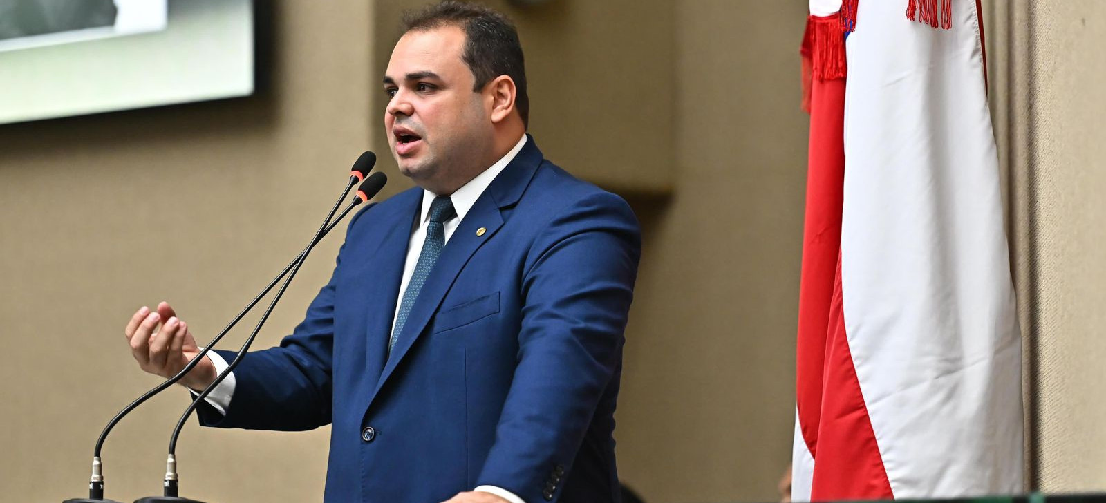 Lei de presidente da Aleam sobre identificação de pacientes internados é sancionada