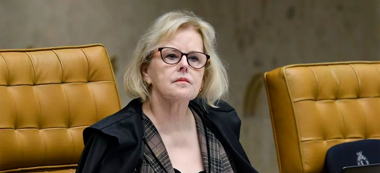 Presidente do STF vota pela descriminalização do aborto até 12 semanas