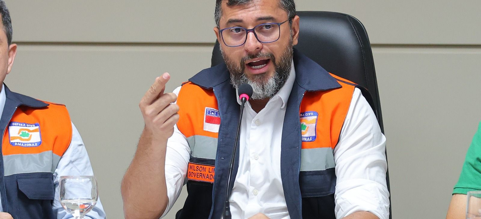 Governador do AM considera recorrer à Justiça para resolver impasse sobre BR-319