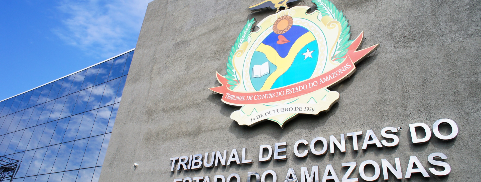 TCE-AM comemora 73 anos em outubro; veja programação