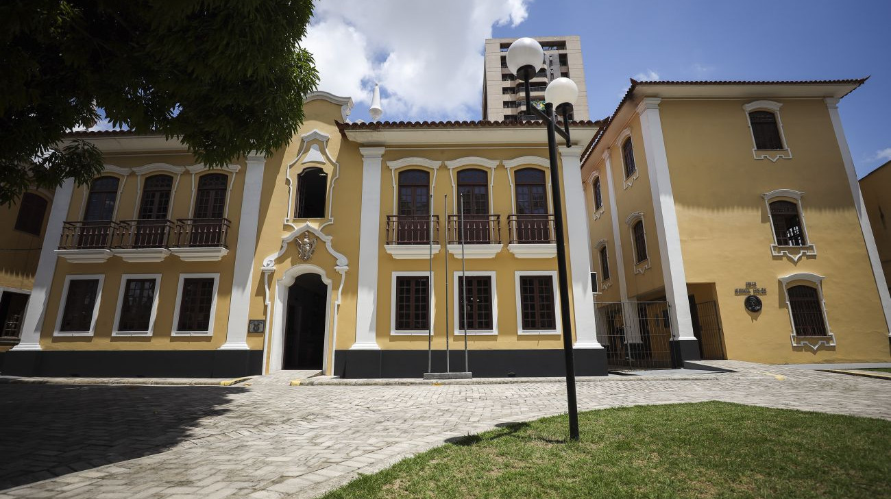 Festival oferta oficinas gratuitas de flauta, piano e clarinete em Belém