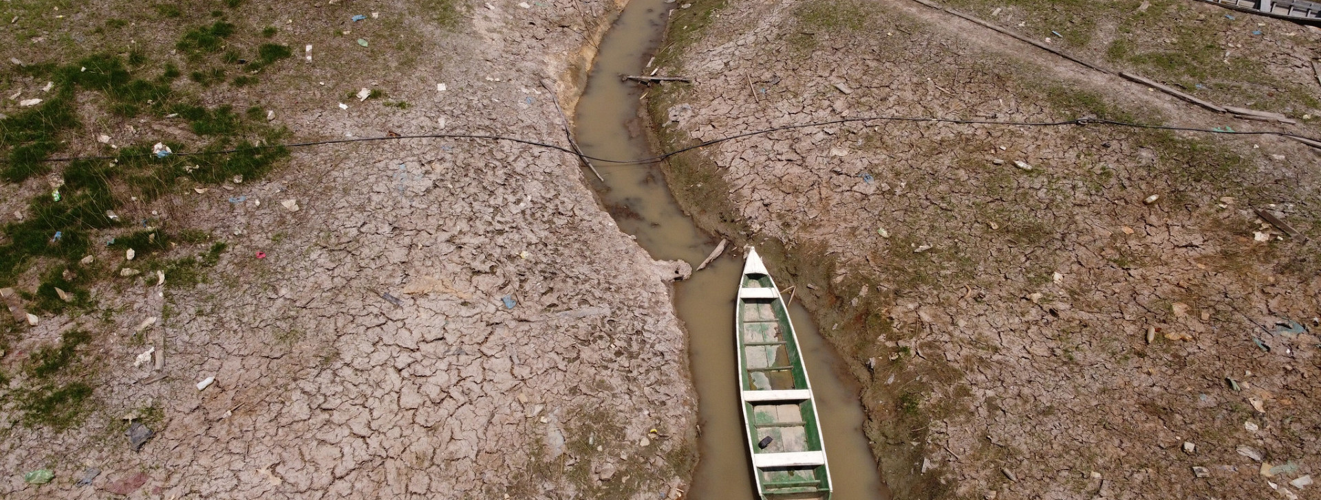 Vazante: 1,27 metro separa Rio Negro da maior seca da história