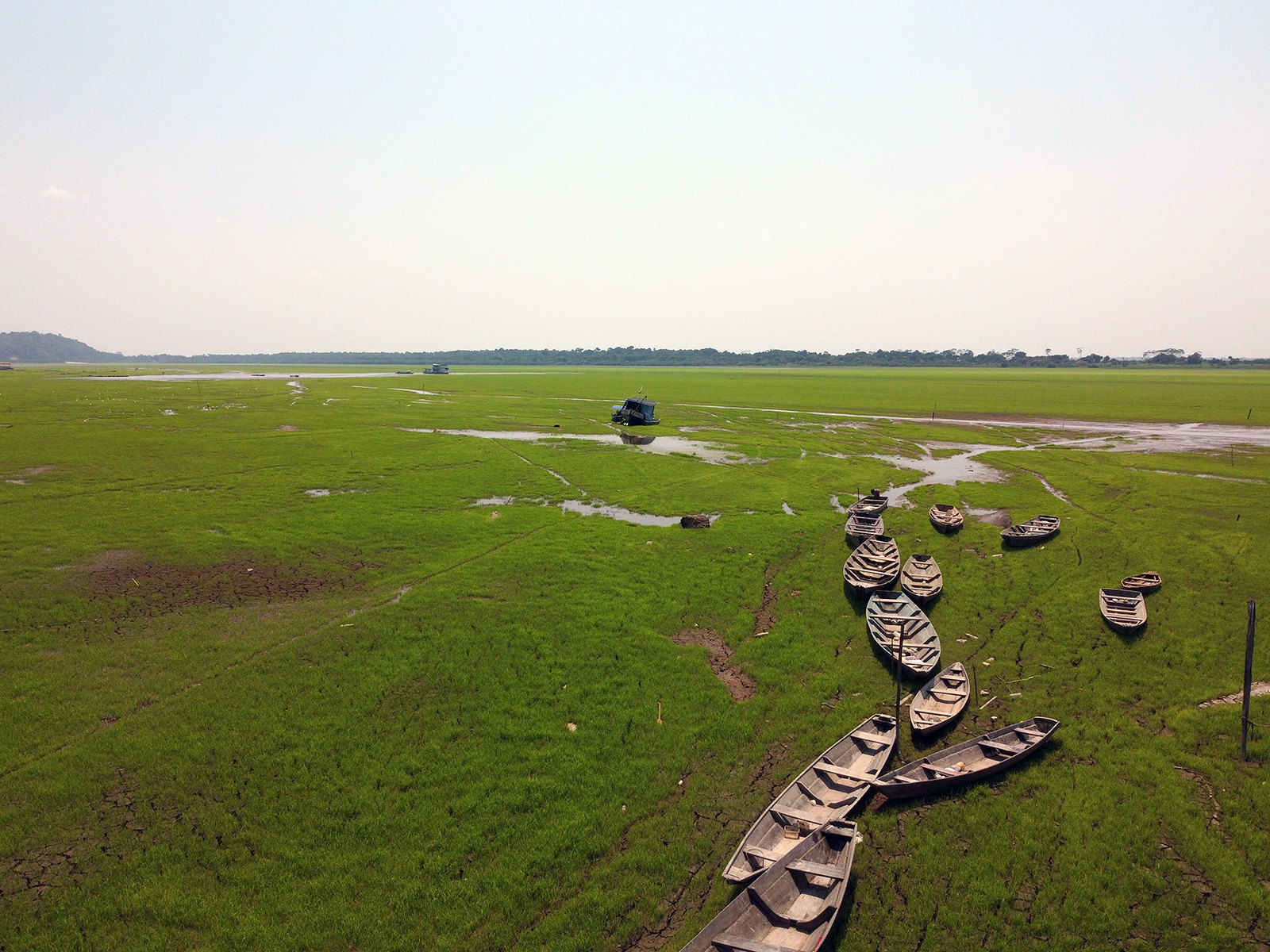 Governo federal demorou a agir em apoio ao Amazonas, avaliam especialistas