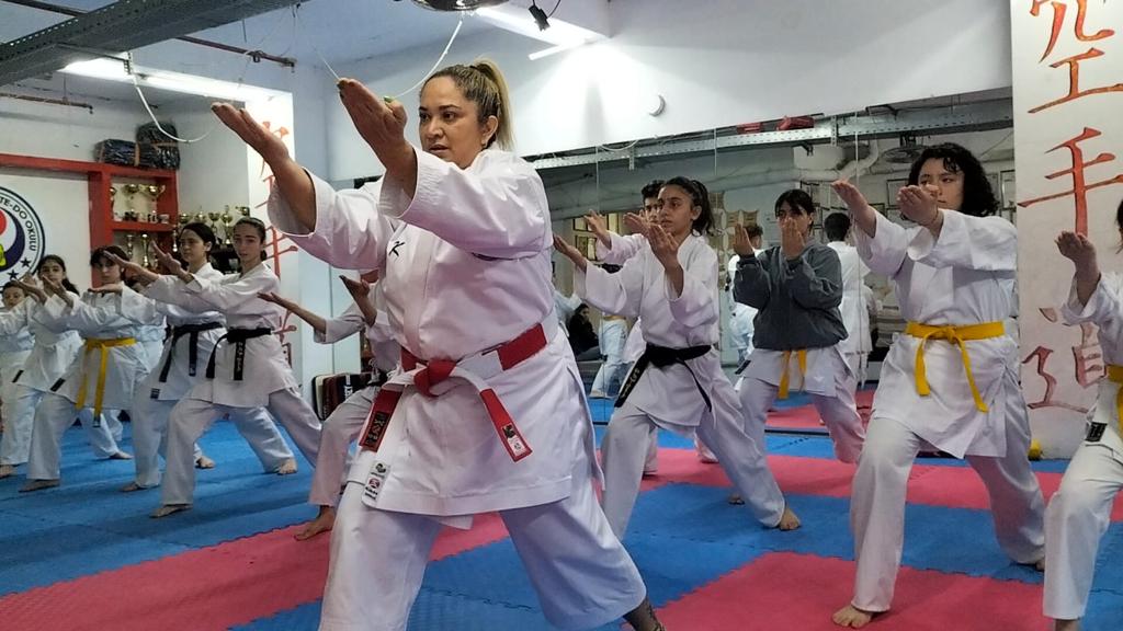 Investigadora da PC-AM é homenageada no livro ‘O Poder da Mulher’