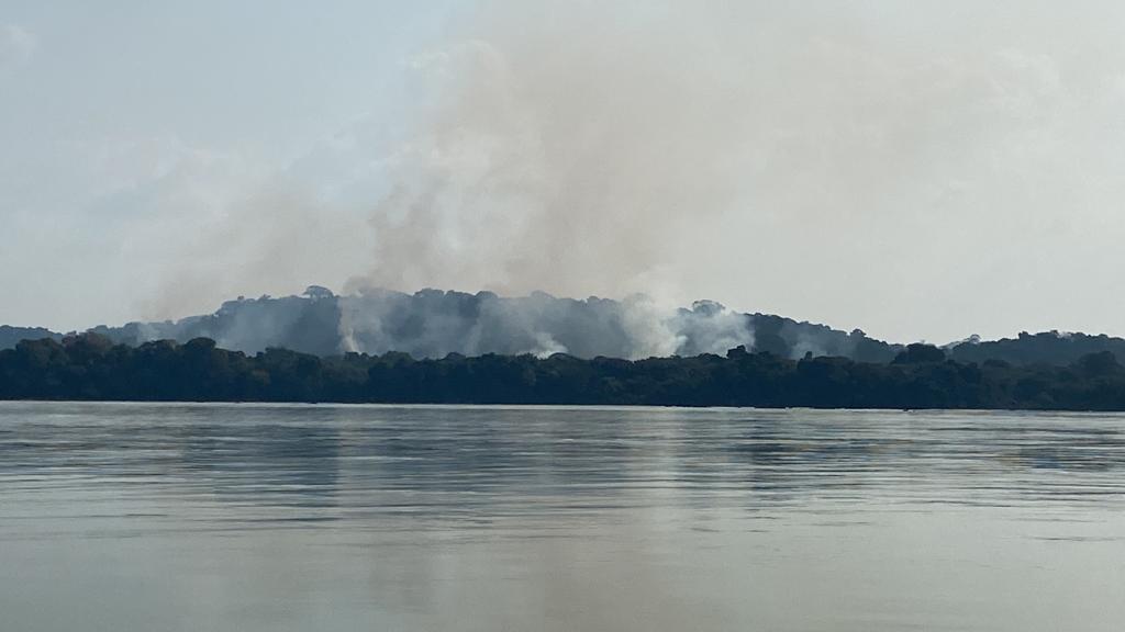 Território está pegando fogo há pelo menos quatro dias, denunciam Mundurukus (Divulgação/Pariri)