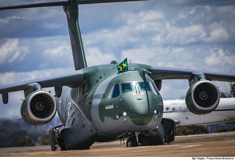 Brasil envia terceira aeronave para repatriar brasileiros em Israel