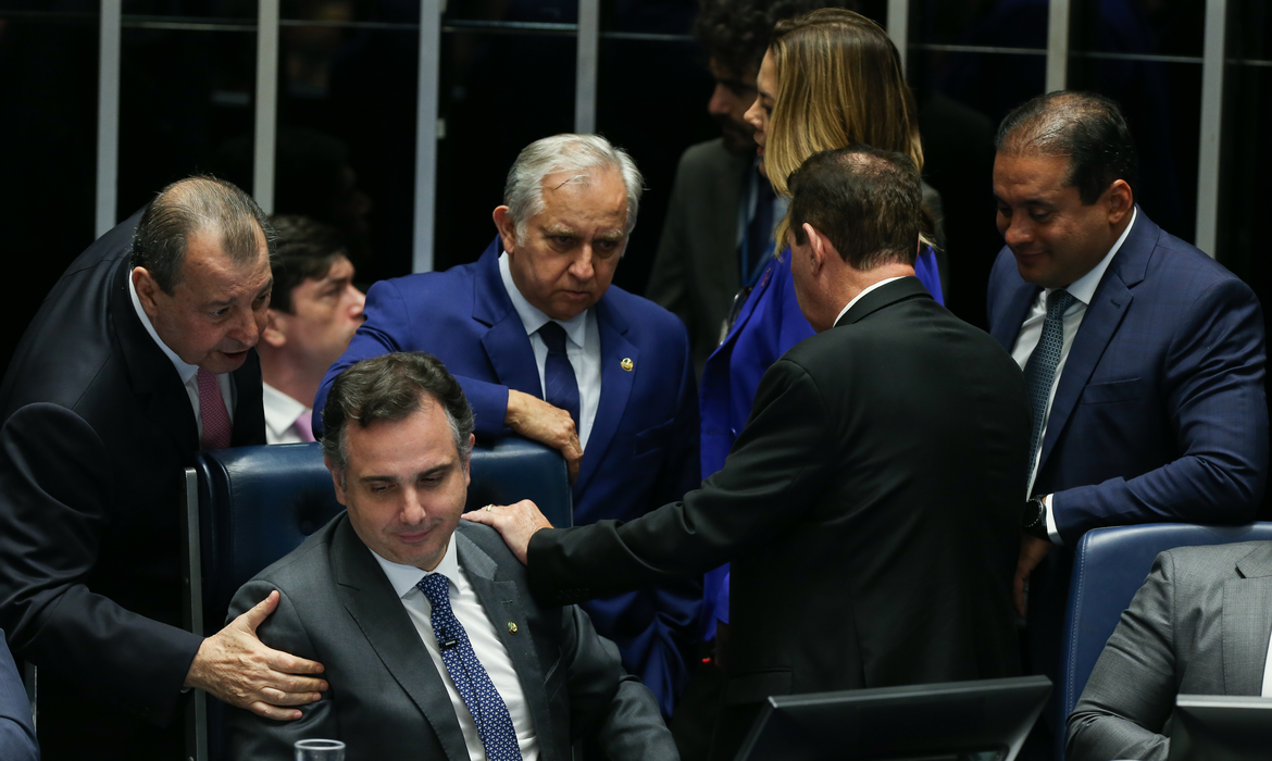 Senado aprova ampliação da desoneração da folha de pagamentos em 17 setores