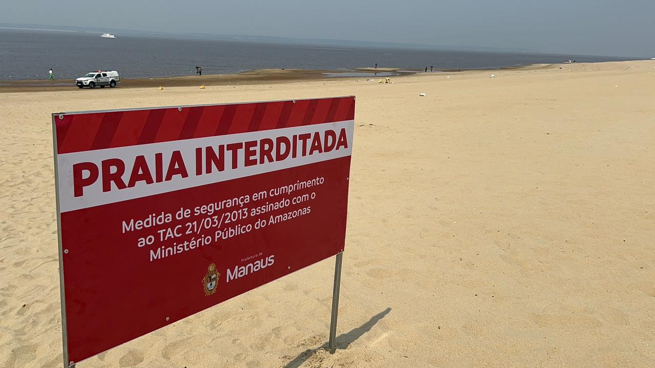 Prefeito de Manaus anuncia interdição da praia da Ponta Negra por 90 dias