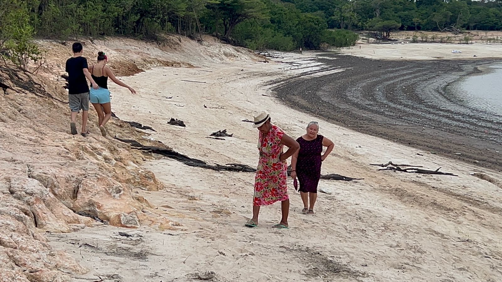 Os impactos da estiagem na vida ribeirinha