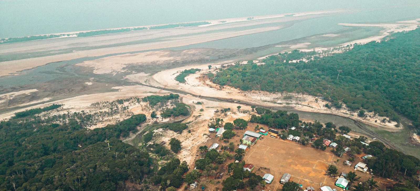 Pousadas fechadas e perda de renda são reflexos da seca no turismo de base comunitária no AM