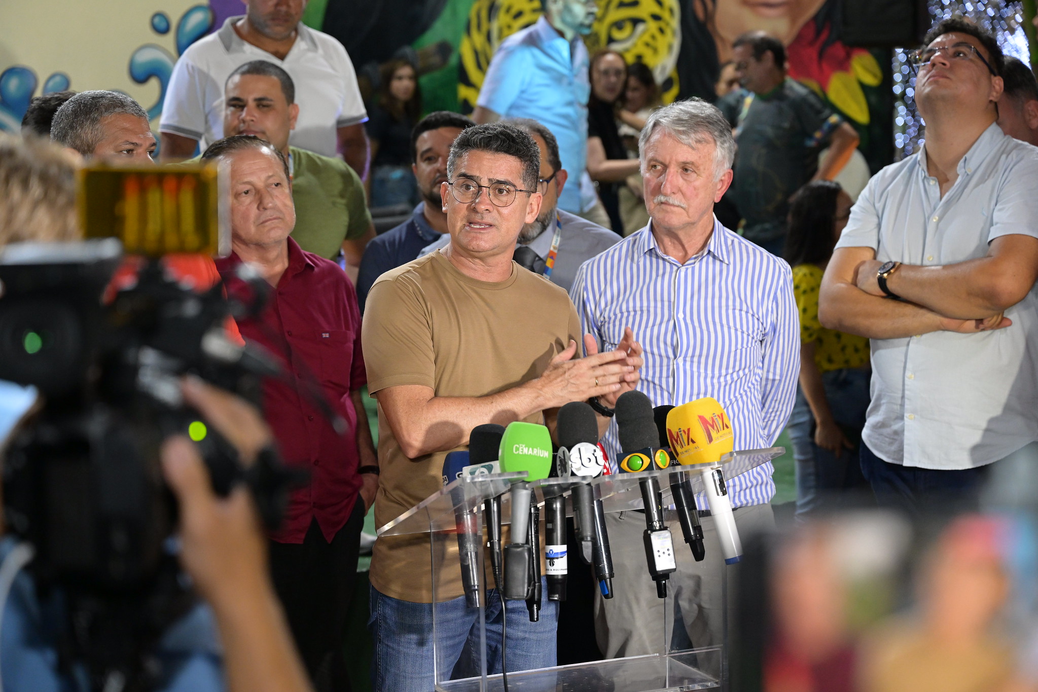 Prefeito de Manaus reinaugura Parque dos Bilhares; espaço exalta seres amazônicos