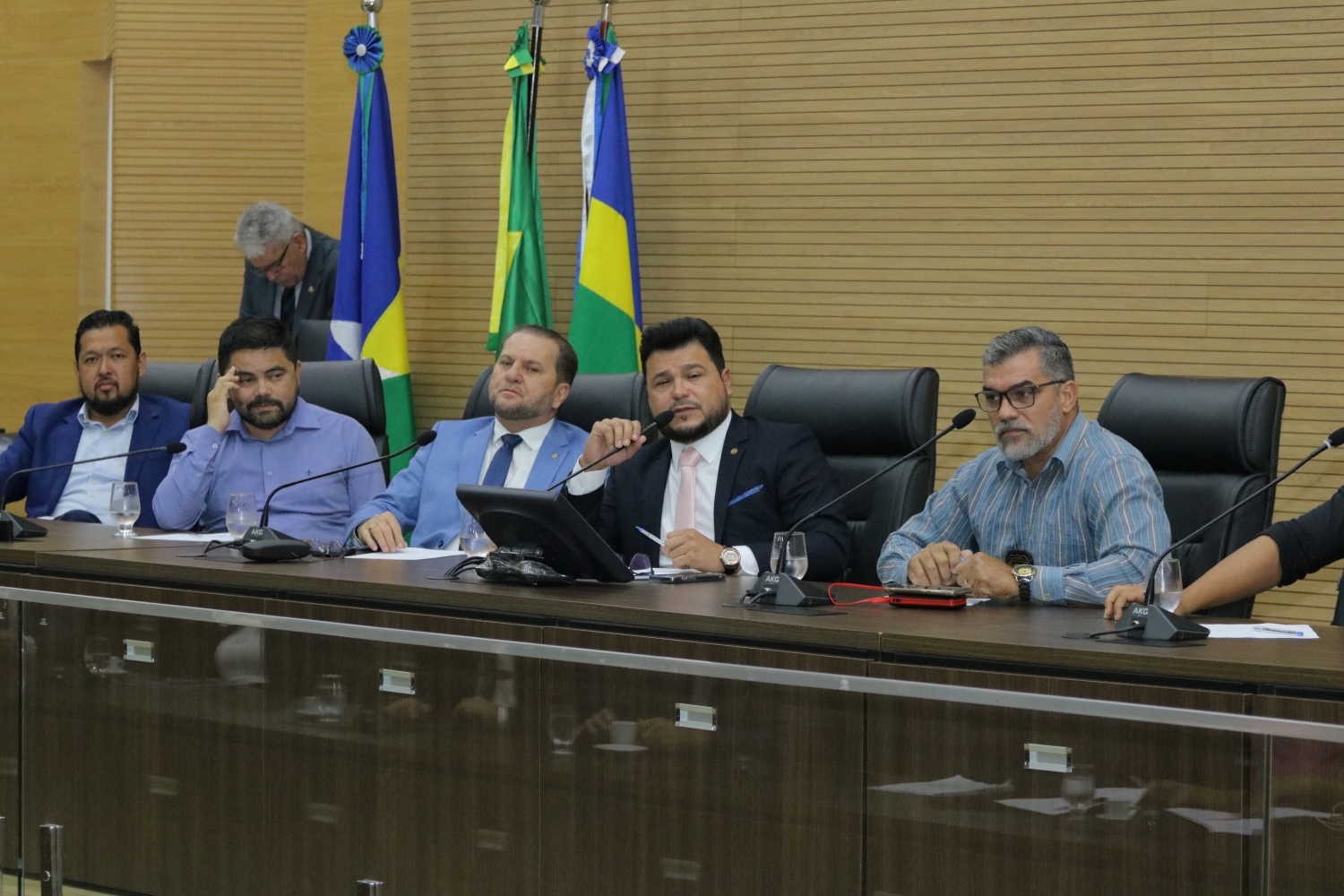 Após impasses, deputados aprovam reajuste de 19,5% no ICMS em Rondônia