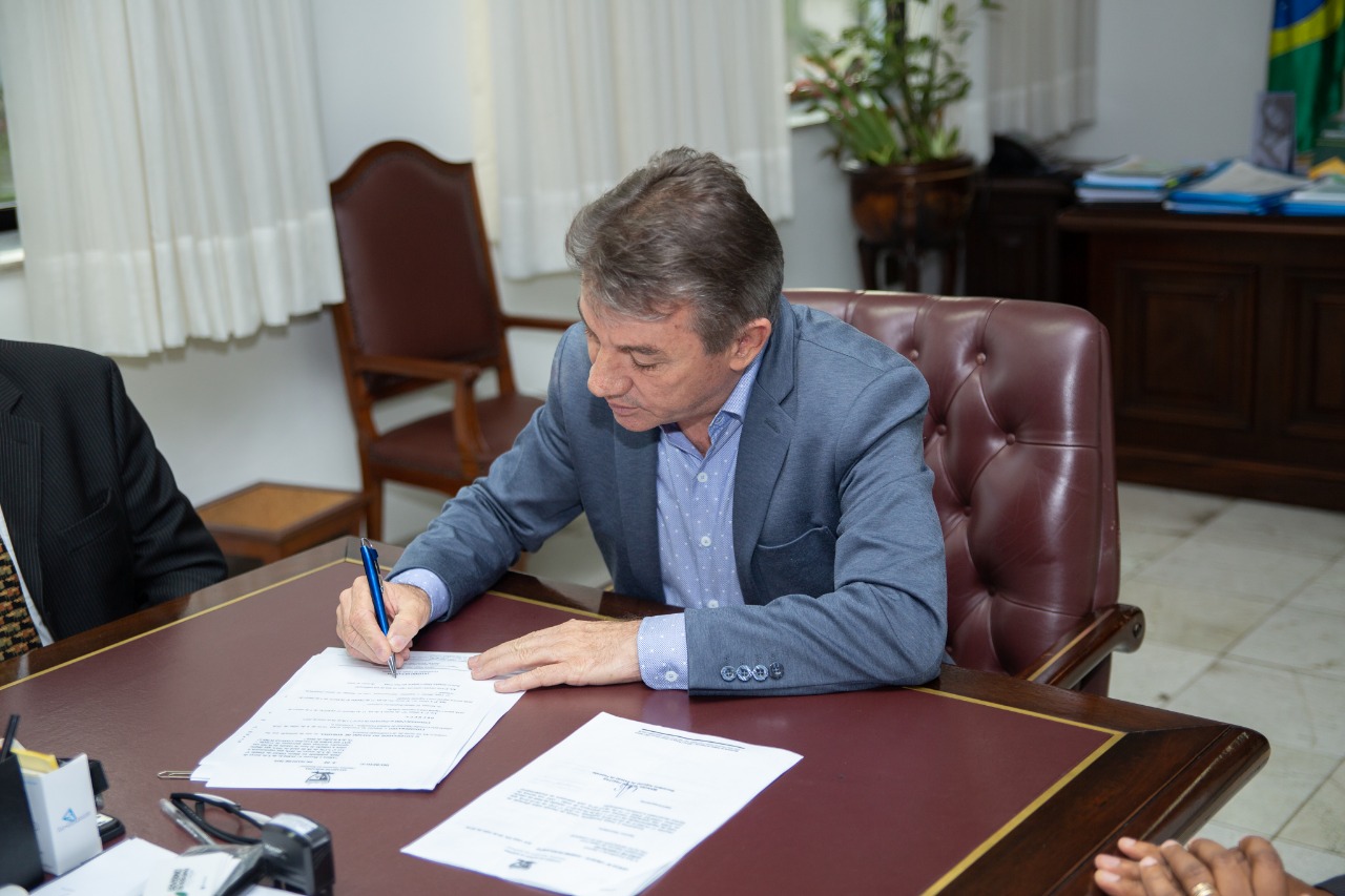 Para obter empréstimo, Governo de RR vai deixar de fazer concurso e de conceder financiamento