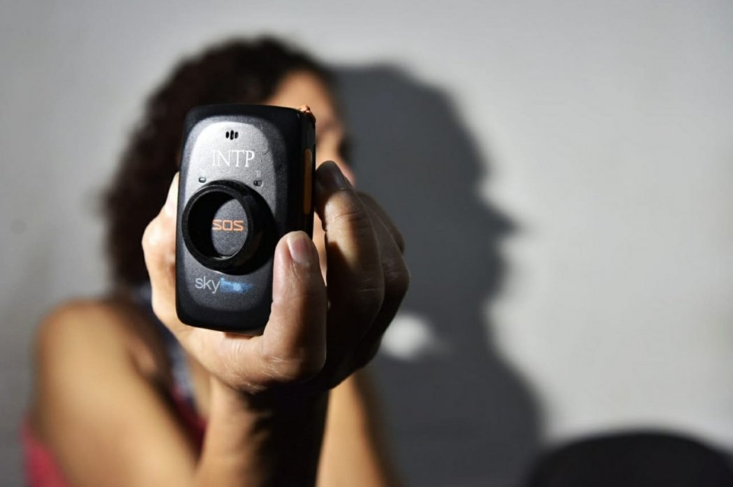 Projeto de Lei prevê ‘botão do pânico’ para vítimas de violência doméstica no AM