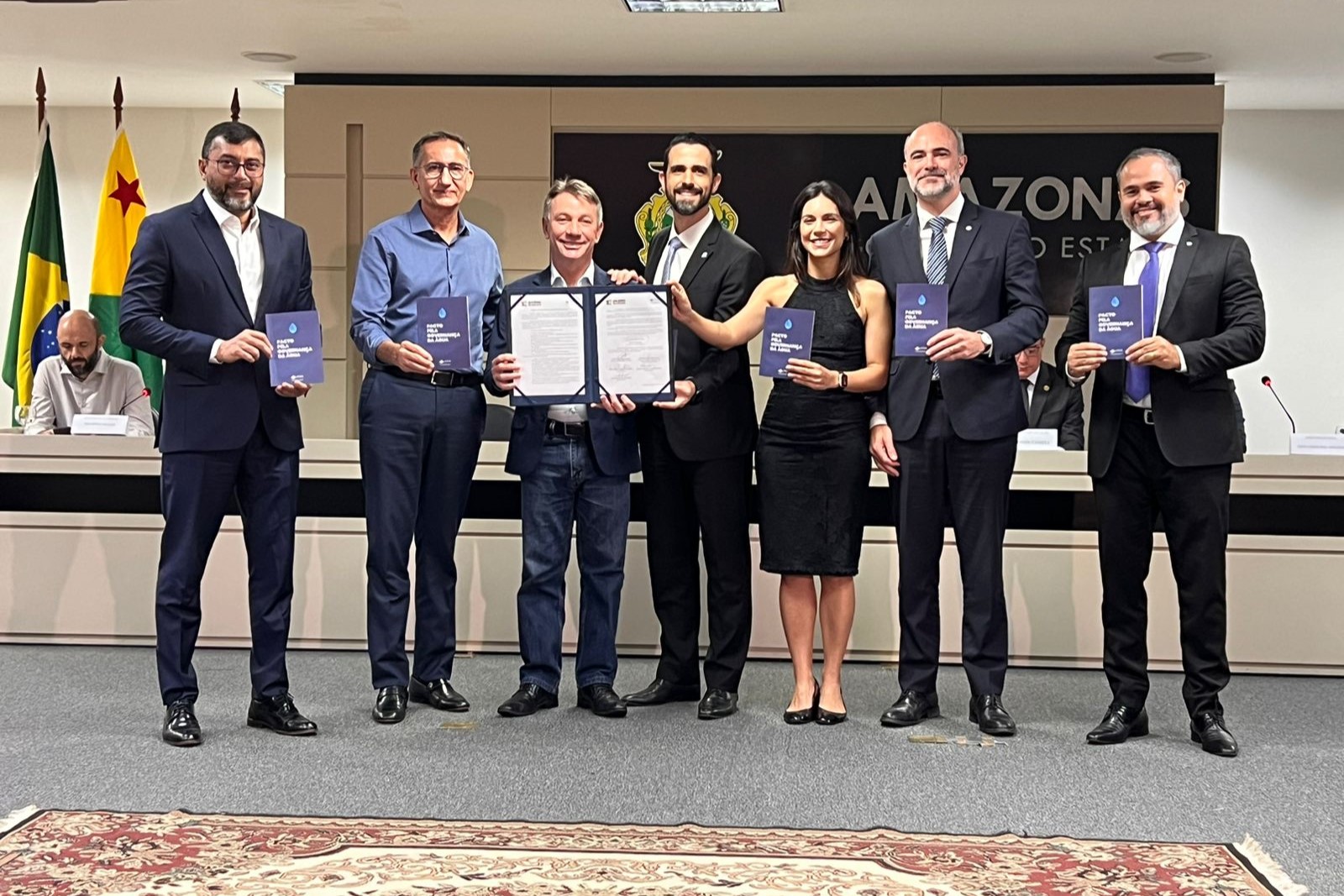 Governadores da Amazônia assinam pacto para melhorar gestão de recursos hídricos