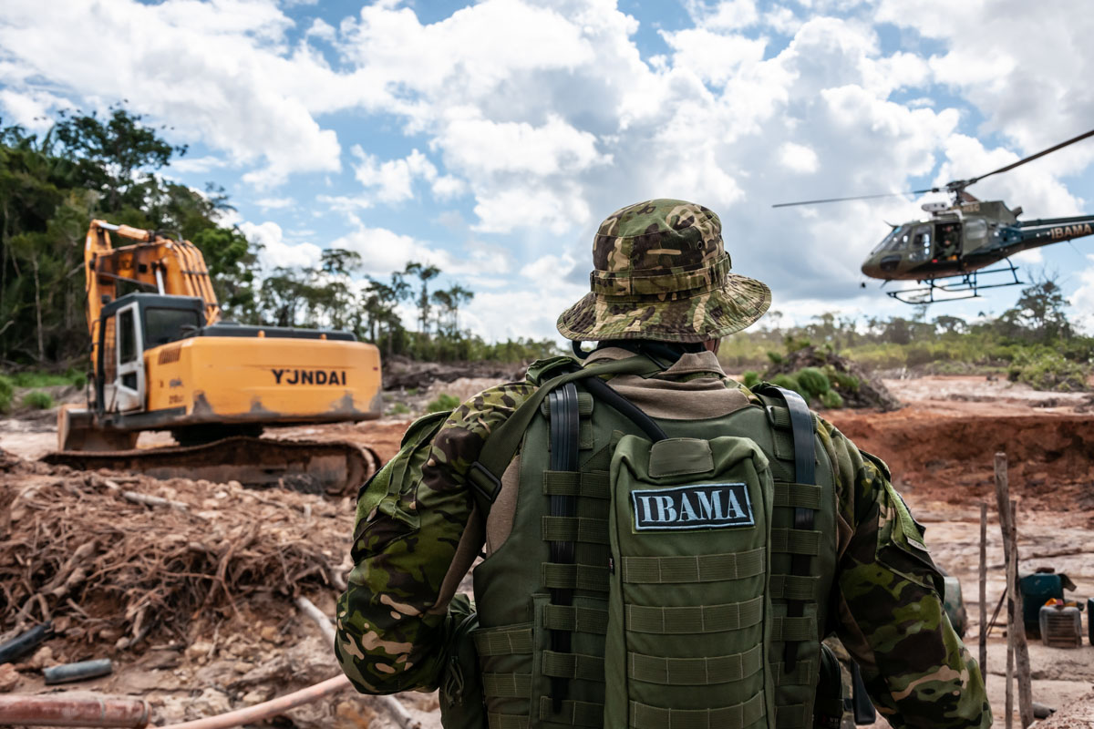 Servidor do Ibama é preso acusado de vazar operações para garimpeiros no Pará