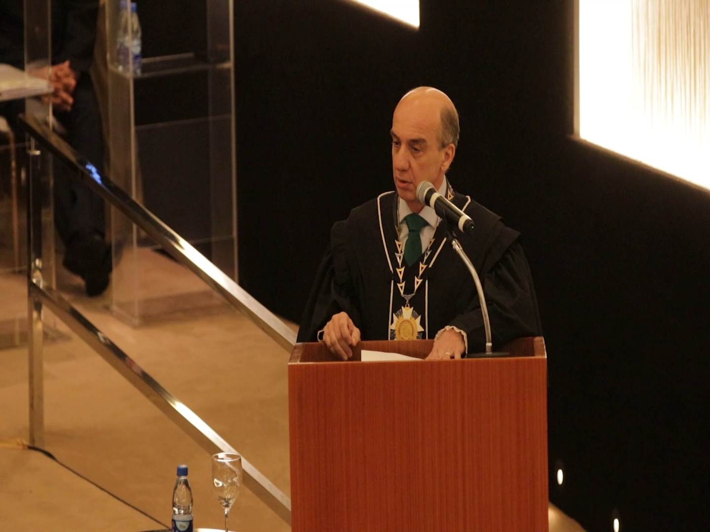 Destaques da administração pública são homenageados pelo TCE-AM