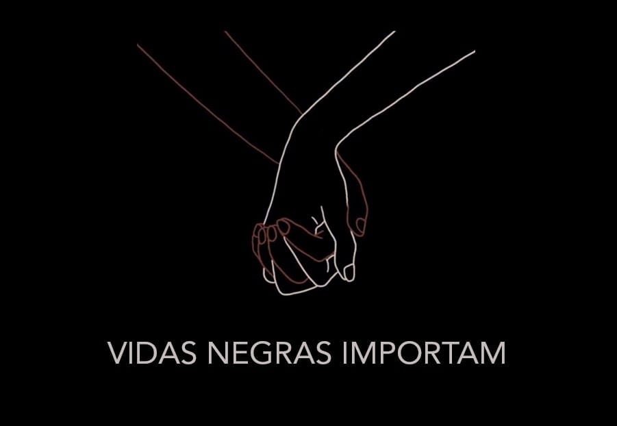 Colégio de Pernambuco usa palha de aço como cabelo em atividade infantil