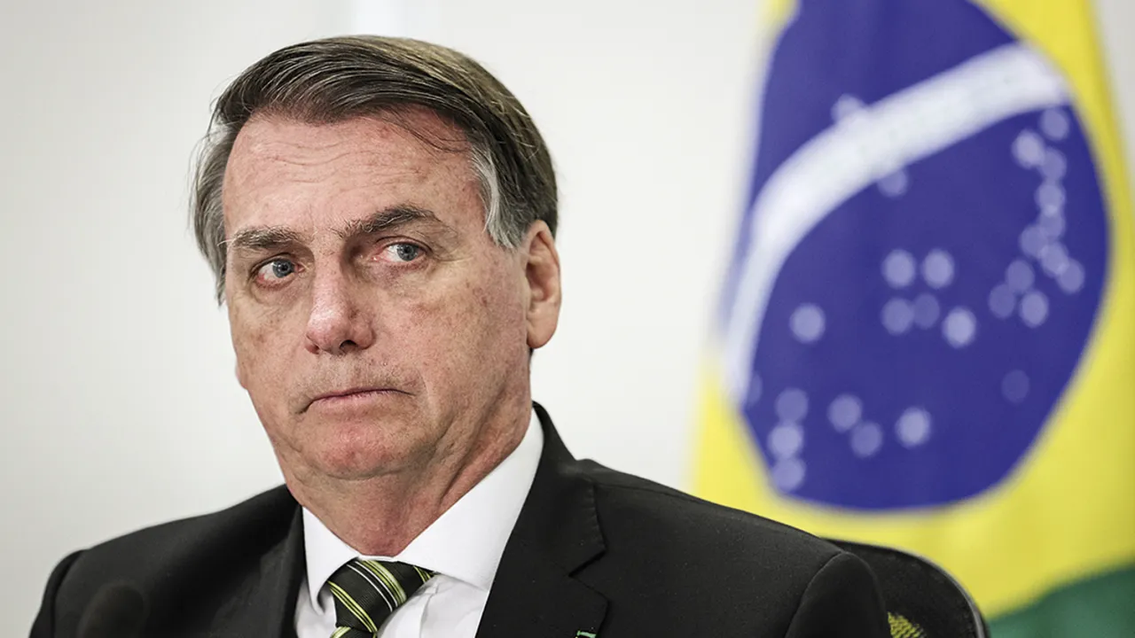 Bolsonaro ironiza Reforma Tributária: ‘Orgulho em ser comunista’