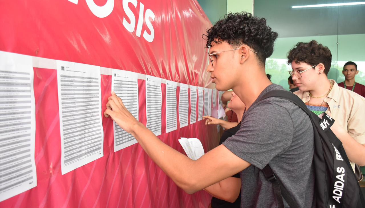 UEA divulga lista dos aprovados no Vestibular e SIS na quinta-feira, 7