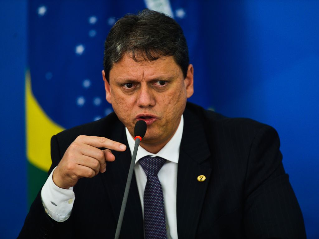 Tarcísio muda nome de assentamento do MST de Che Guevara para Irmã Dulce