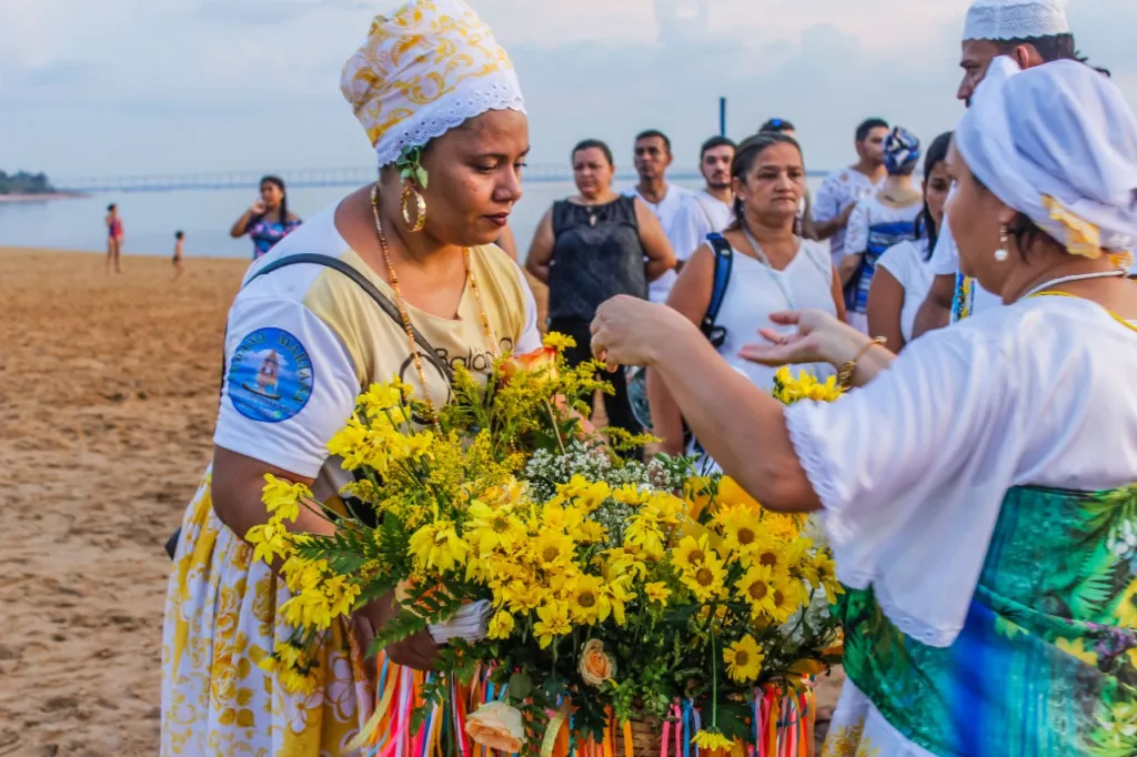 Celebração à Oxum em Manaus (Kevin Tomé/Reprodução)