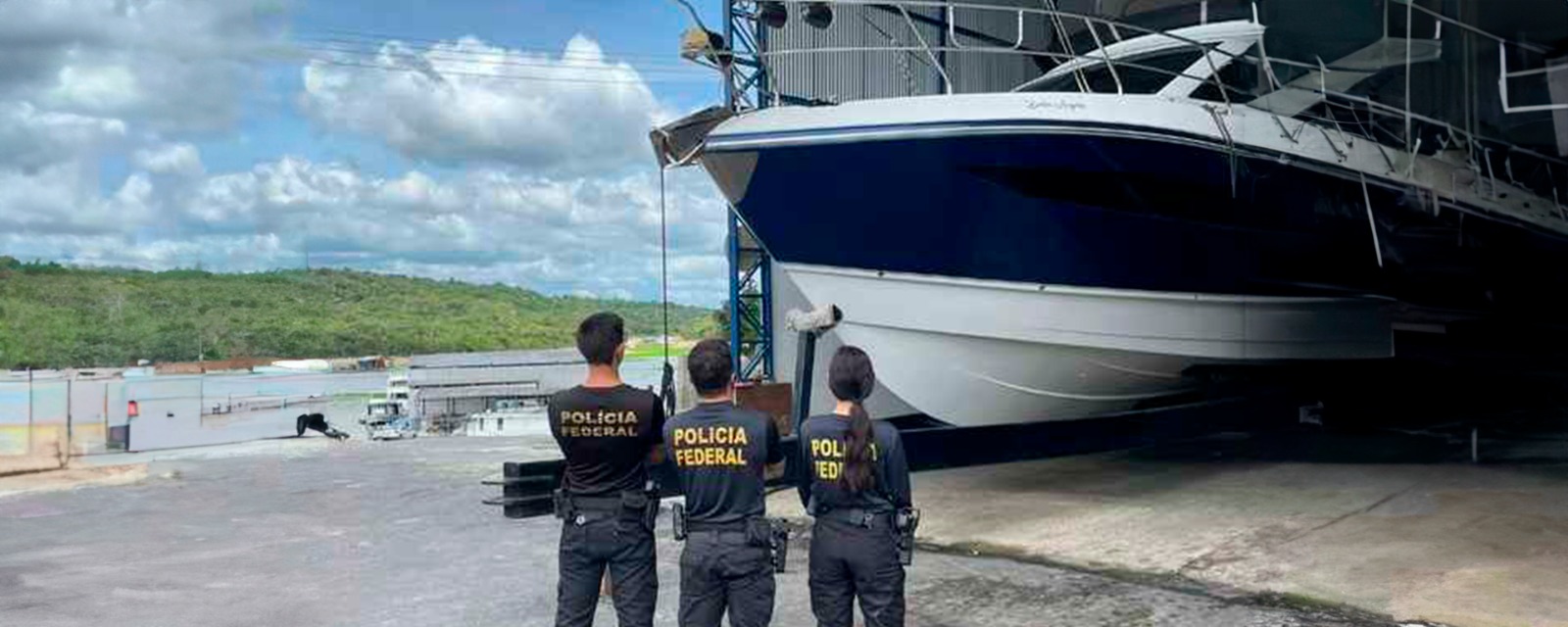 Iate de organização criminosa que atuava em Manaus é apreendido pela PF