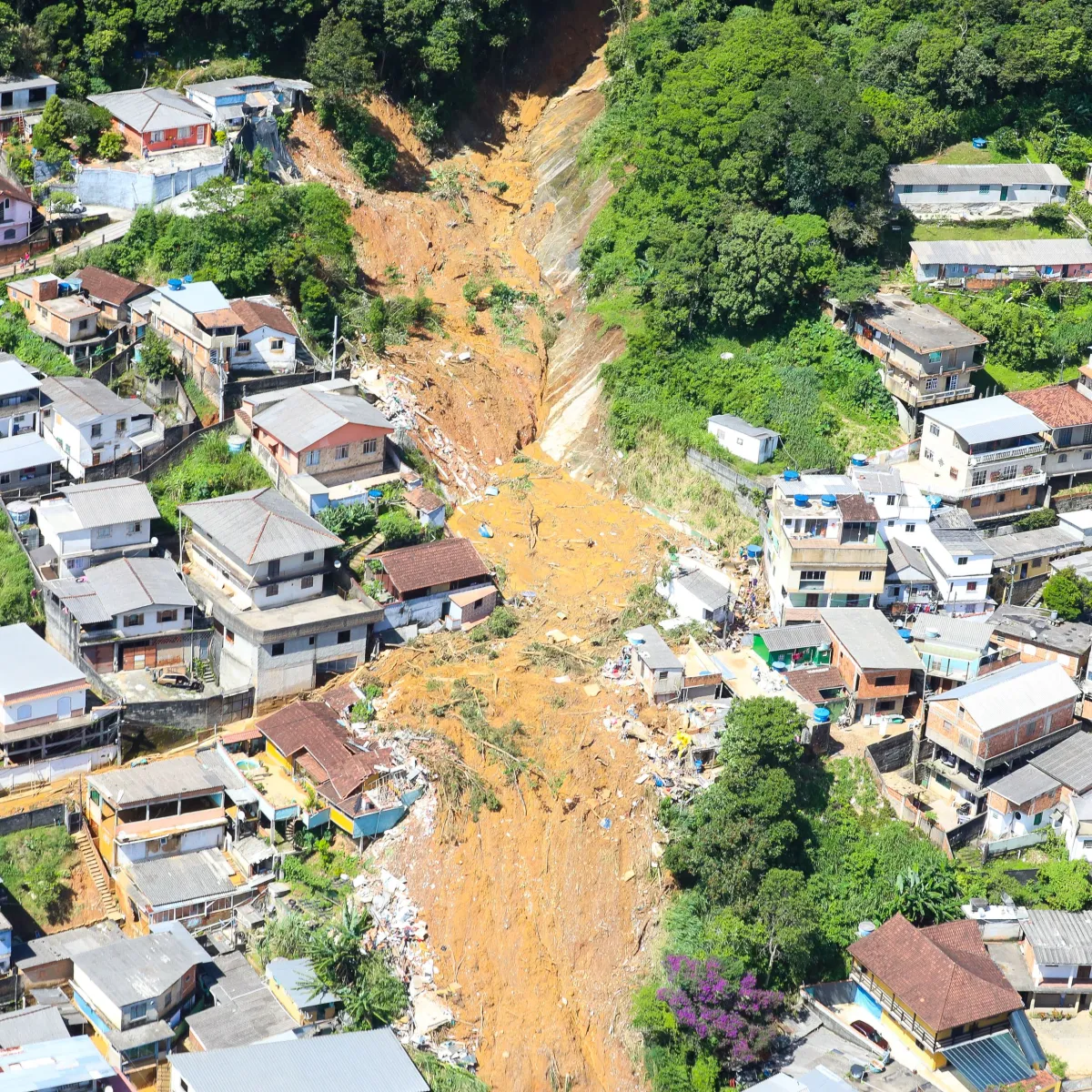 Governo federal identifica cerca de 2 mil municípios suscetíveis a desastres climáticos