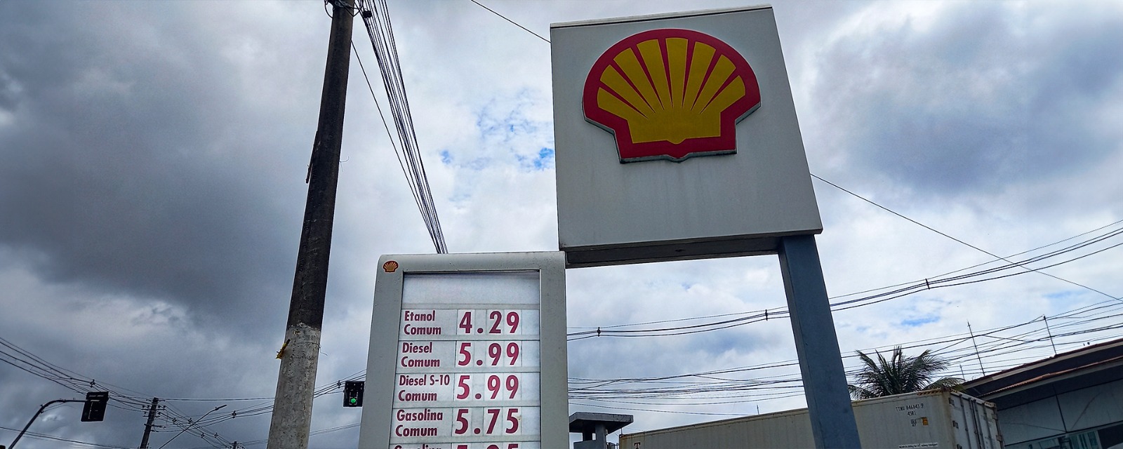 Apesar da queda da gasolina, Amazonas ainda é o Estado em que distribuidoras mais lucram